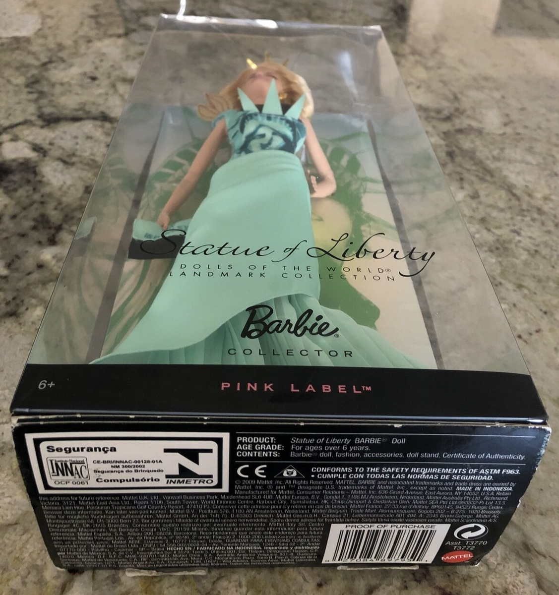 Dolls of the World Landmark Collection Statue of Liberty New York