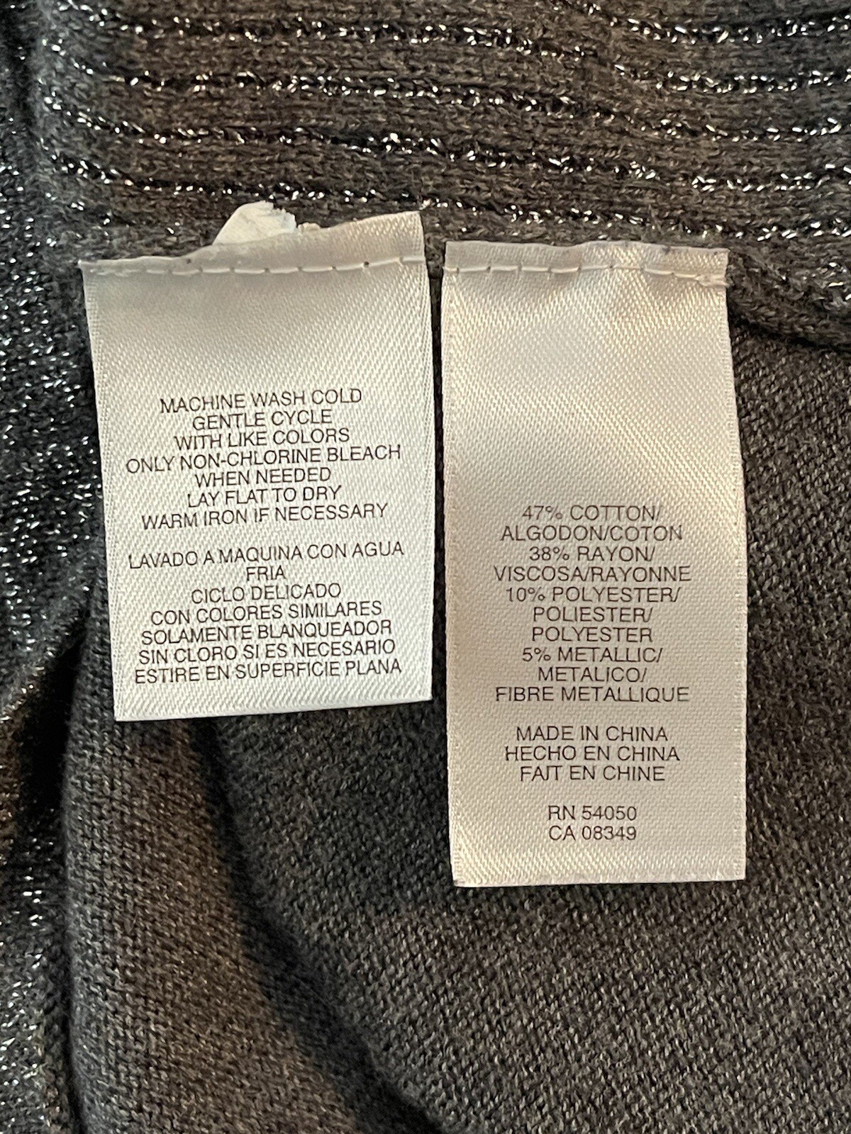 Jones Wear Womens L Silver Gray Shimmery Sleeveless Shell Evening Out Party Top