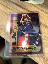 Vince Carter 1999–00 Fleer Force Airforce One Five Rare Insert Basketball Card￼