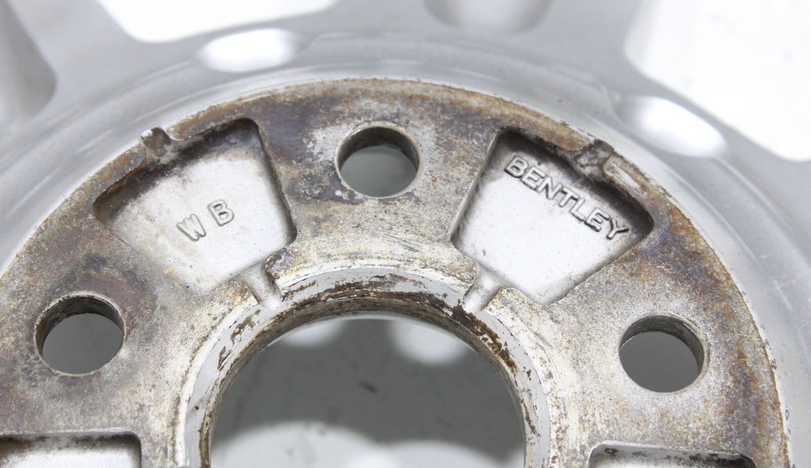 2003 - 2010 BENTLEY CONTINENTAL WHEEL RIM 20" 9Jx20 ET41 & TPMS SENSOR OEM