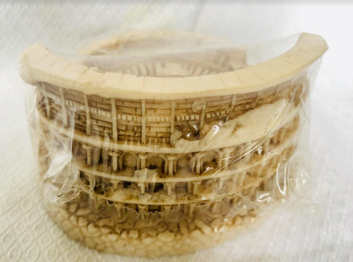 Rome Souvenir Gift - miniature Colosseum Italy ๐ฎ๐น Decor *Free Postage* - Picture 2 of 2