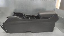 ARMLEHNE C MITTE Kia Sportage (NQ5E) 2025 84660R2000 / 84660R2000CR4