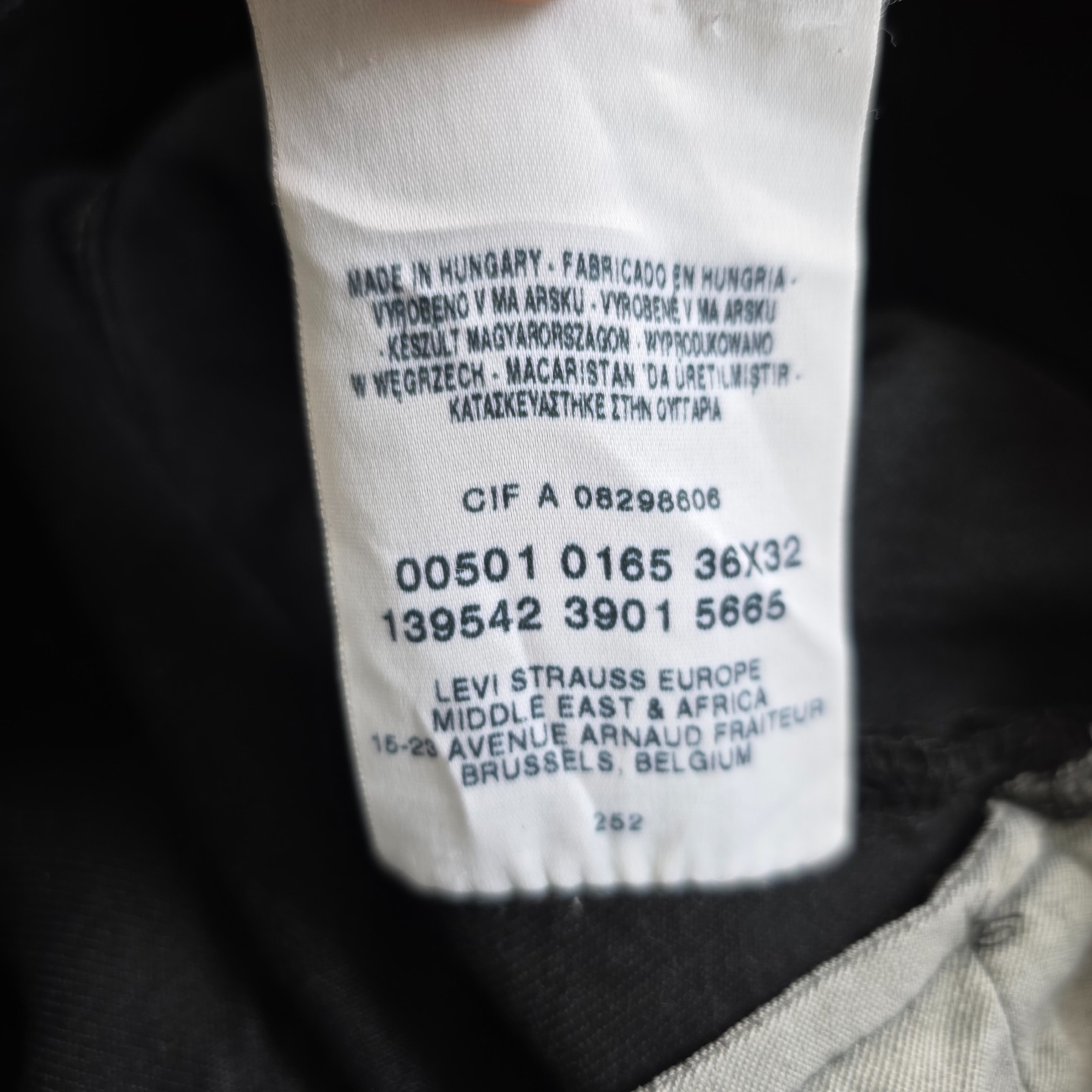 Levi’s 501 Jeans W34 (W36) L31 Black Straight Leg Button Fly Vintage image 8