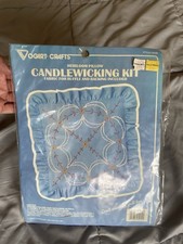 Blue Heirloom Pillow Candlewicking Kit Circles Vogart Crafts  2525B USA VTG