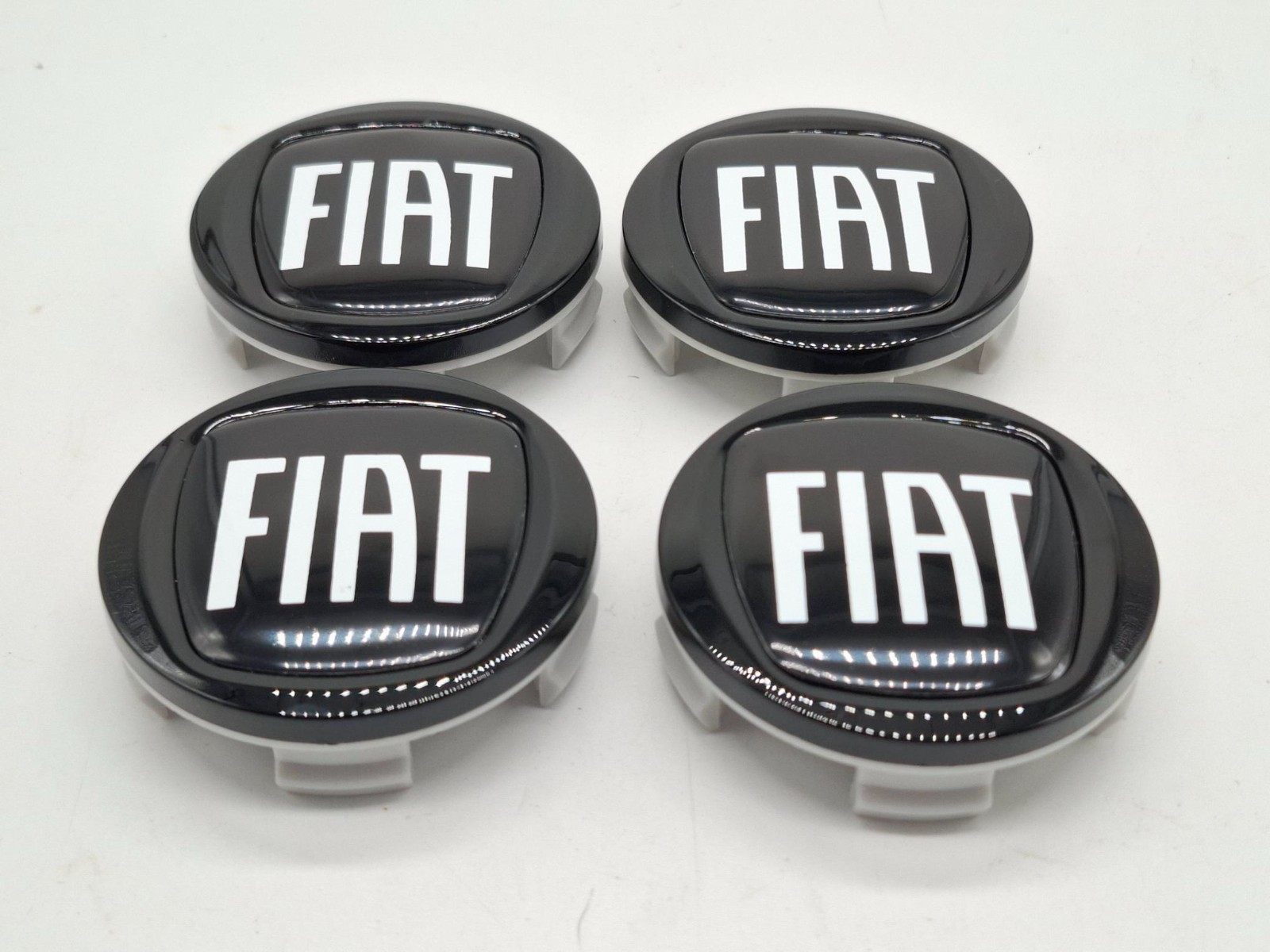 4 TAPPI compatibili per FIAT 60mm esterno BORCHIE CERCHI IN LEGA