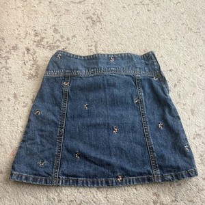 Gymboree Girls Denim Mini Skirt Floral Embroidered Blue Cotton Size 6 Vintage