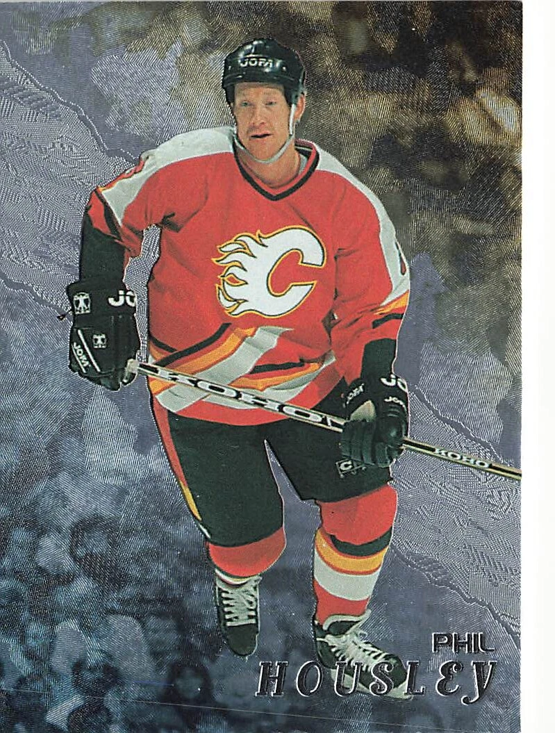 2002-03 In the Game Be A Player Signature Series - Phil Housley #048