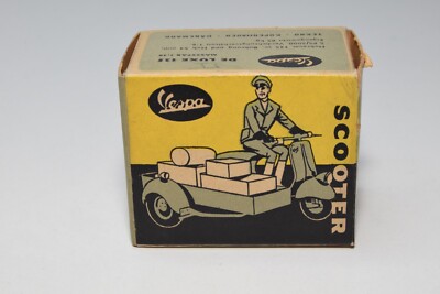 B44 1:43 ORIGINAL LEERKARTON TEKNO DENMARK 444 VESPA ROLLER LIEFERUNG HERVORR...