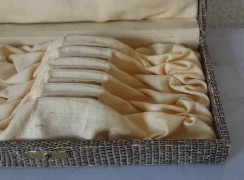 alter leerer Besteckkasten Besteckaufbewahrung 6 Teile 17,0 x 9,7 x 3,7 cm - Picture 5 of 12