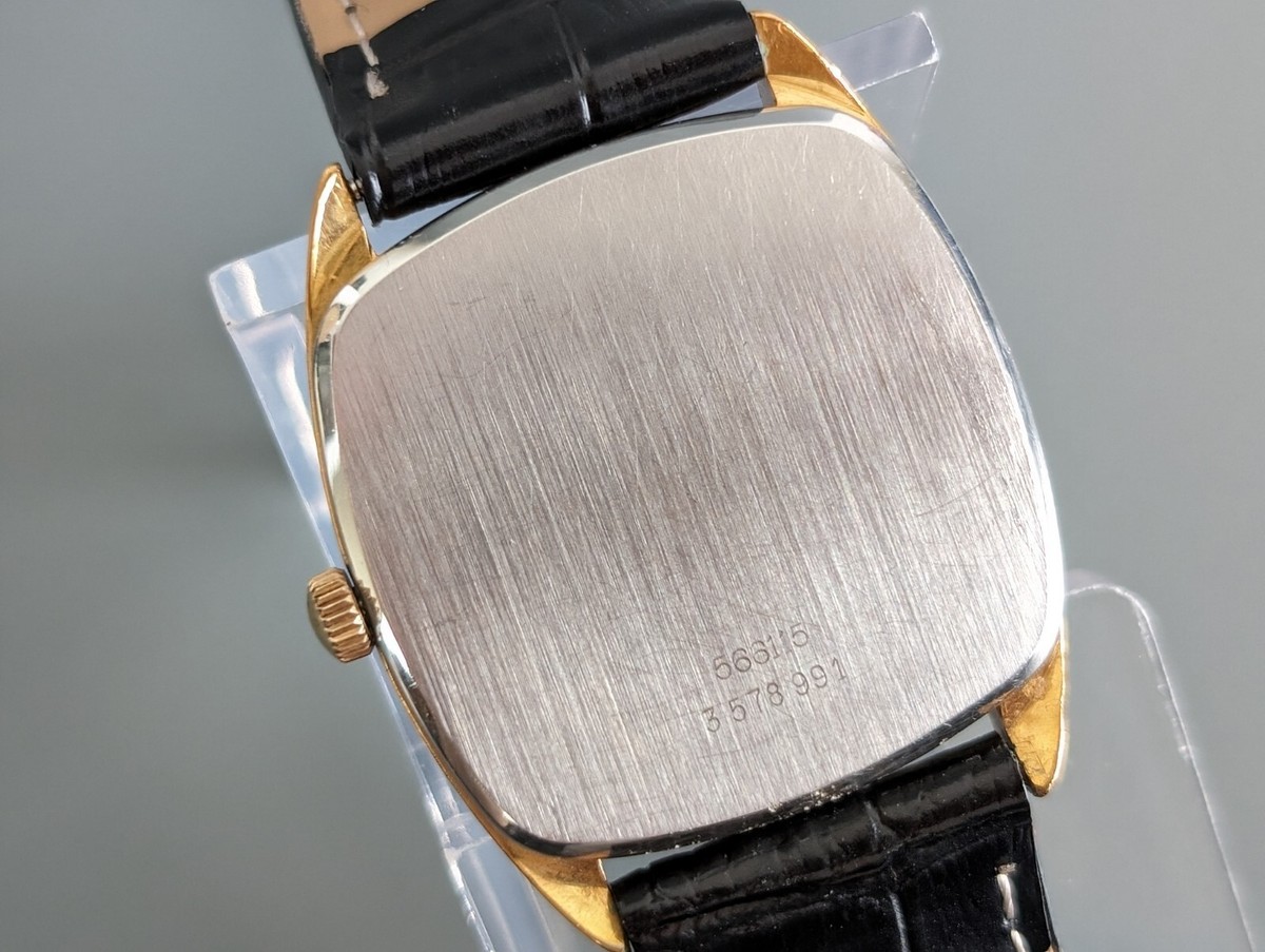 Universal Geneve Gilt Shadow Vintage Watch Automatic Square Universal Geneve Gilt Shadow Vintage Watch Automatic Square