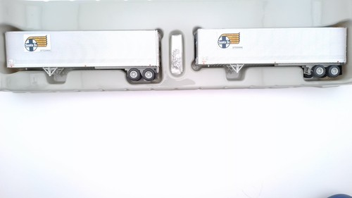 Remolques Athearn 73314 HO Santa Fe 40 pies con cuentas Z-Van paquete de 2 nuevos | Condition: New
