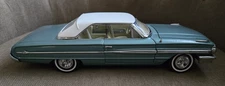 1964 Ford Galaxie 500 Hardtop Dynasty Green 1:18 Scale Diecast Car Sun Star 1441