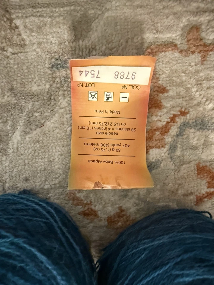 Hilos en cascada pinturas de encaje de alpaca 2 bolas heridas en pasteles nuevo 100 g/437 yd Foto 3 de 4