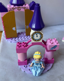 LEGO DUPLO  6153 & 6154 Cinderella&rsquo;s Castle And Carriage Sets 98% complete READ