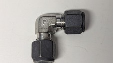 New Parker Stainless Steel 1/4" CPI Tube x 1/4" CPI Tube Union Elbow, 4-4 EBZ-SS
