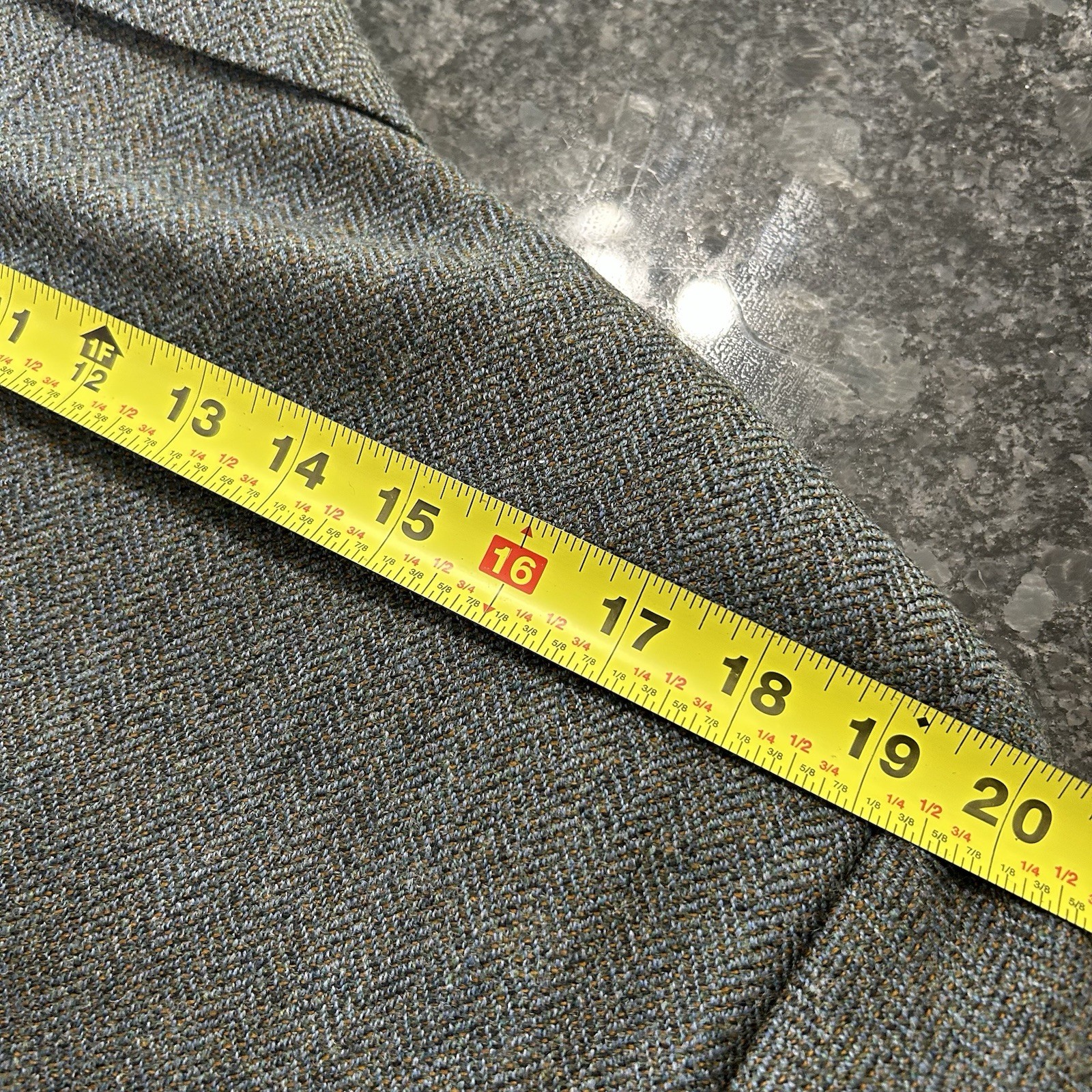 CANALI Proposta Men’s Blazer 44R Herringbone Gray Wool Sport Coat Quiet Luxury