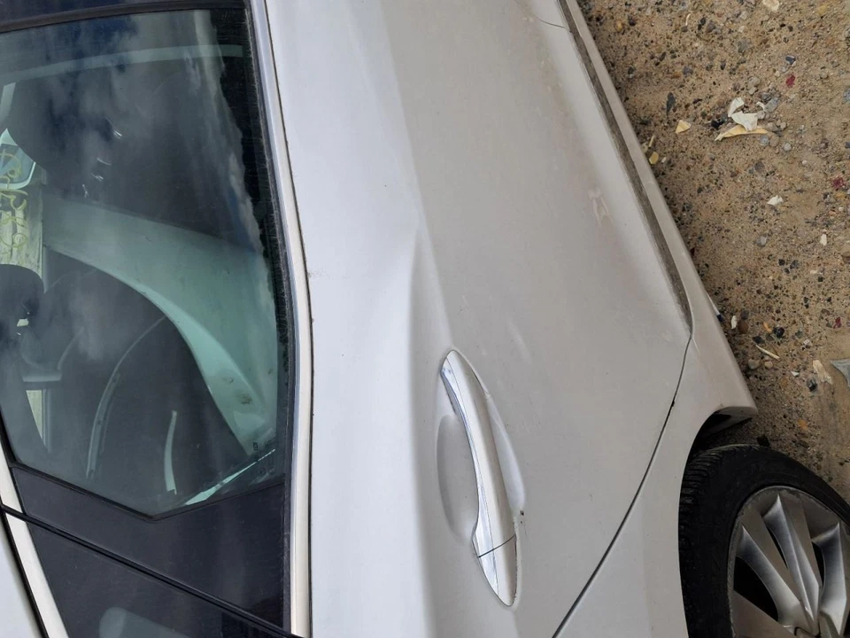 Puerta lateral trasera de pasajero eléctrica con parasol compatible con 12-17 AZERA 2641039 Foto 2 de 4