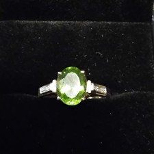 Tsavorite Garnet 14K Gold Ring With Accent Diamonds On Band SIZE 8