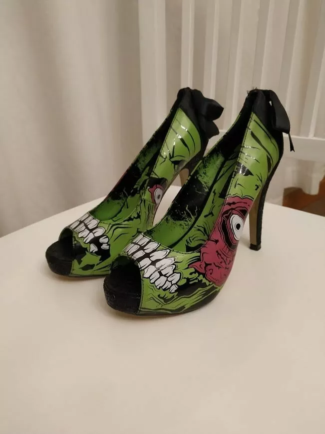 Women s US 7 Iron Fist Zombie Heels Good Condition eBay