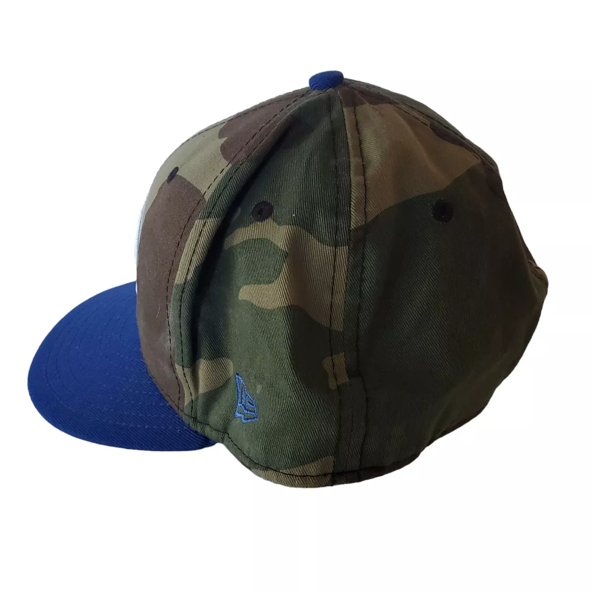 Vancouver Canucks NHL New Era Fitted Hat cap Size 8 Camo Hockey