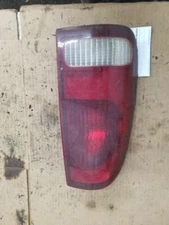 Driver Left Tail Light Rectangular Fits 99-07 FORD F250SD PICKUP 206784
