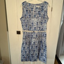 Calvin Klein Size 12 Women’s Blue White Kaleidoscope Print Belted A-Line Dress