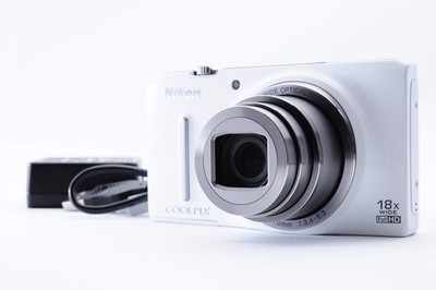 Nikon Coolpix S9400 White Excellent+5 18.1MP Digital Camera Z1641