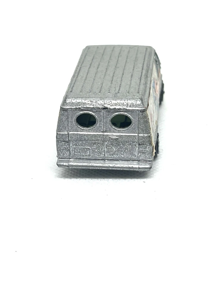 Kiko Corgi Juniors Brazil Custom Van Chevrotlet Captain America Very Rare - Image 4 of 4