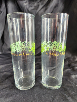 2 ''Tastefully Simple'' Highball Glasses   Blown Glass   7'' Tall