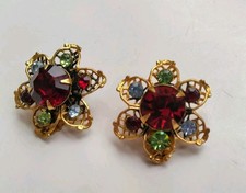 Vintage Filigree Gold Toned Red Gree Blue Clip On Earrings