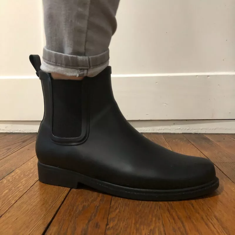 Womens black hotsell rain booties
