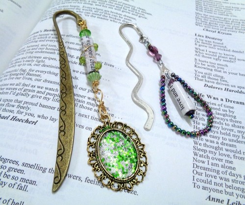 Two Beaded Bookmarks - Book Page Beads - Metal Bookmarks - Teachers - Students - Picture 15 of 17