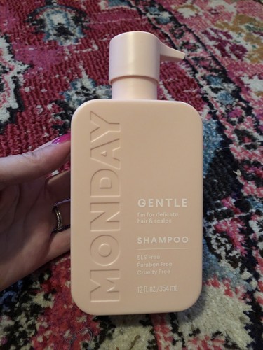 MONDAY-GENTLE-FOR DELICATE HAIR & SCALPS-SHAMPOO PUMP 12 OZ - Picture 1 of 2