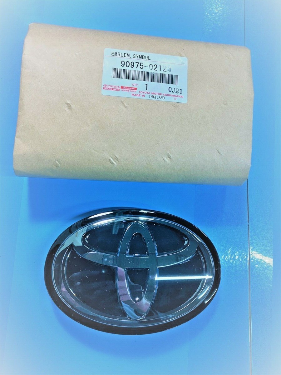 トヨタ純正ラジエーターグリルエンブレム 新品未使用　品番90975-02124 90975)ラジエータ グリル (フロントパネル) エンブレム トヨタ トヨタ