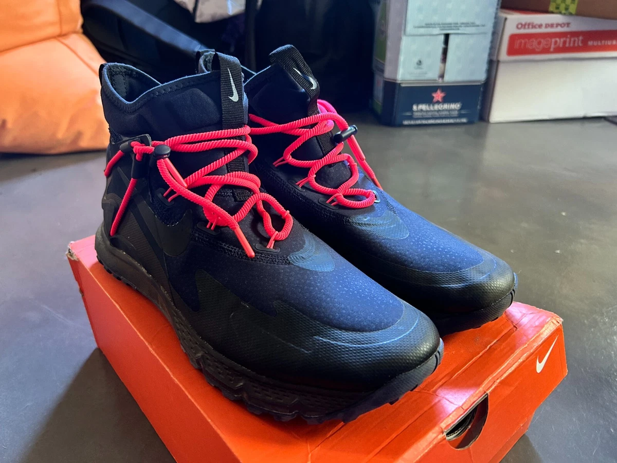Nike Terra Sertig Sneakers for Men for Sale | Authenticity  display picture 1