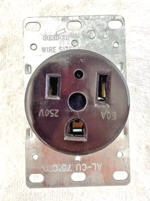 Cooper Wiring Devices 250 VAC, 50 Amp 6-50R NEMA Configuration 2-Pole Receptacle