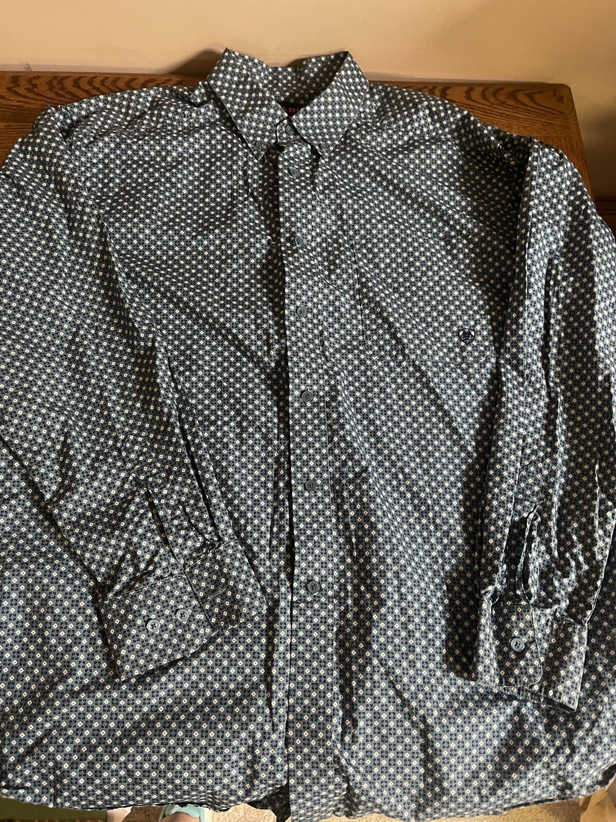 Picture 1 of 10