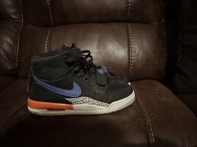 Nike Air Jordan Legacy 312 New York Knicks AT4040-048 Youth Sz 4.5Y/Women Sz 6 - image 1 of 4