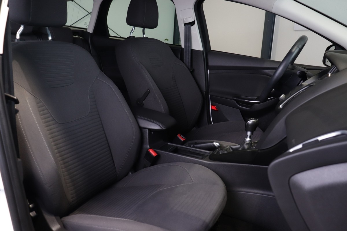 Ford Focus 1,5 TDCi 120 Titanium stc.