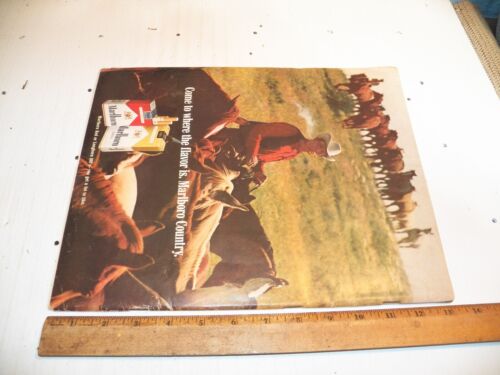 October 23, 1970 LIFE Magazine - Muhammad Ali on Cover - Picture 2 of 5