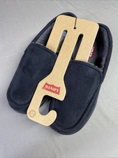 Levi  s Mens Slippers Black M 8-9 NWT