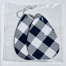 Buffalo Plaid Faux Leather Tear Drop Earrings New In Packaging