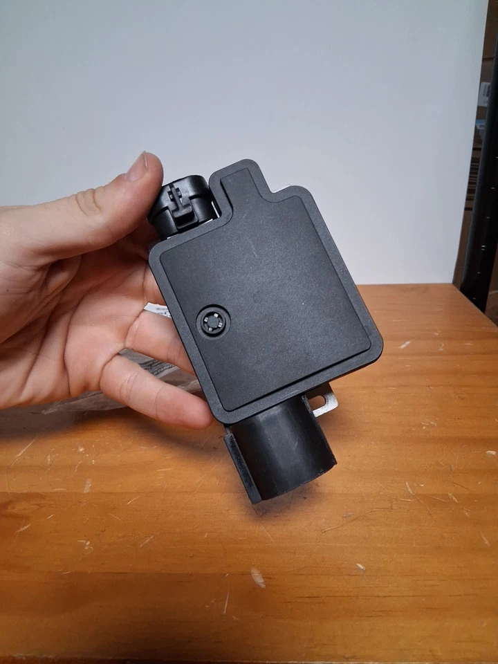 Controlador de ventilador de refrigeración Motorcraft para Lincoln Town Car 2006-2011 Foto 4 de 4