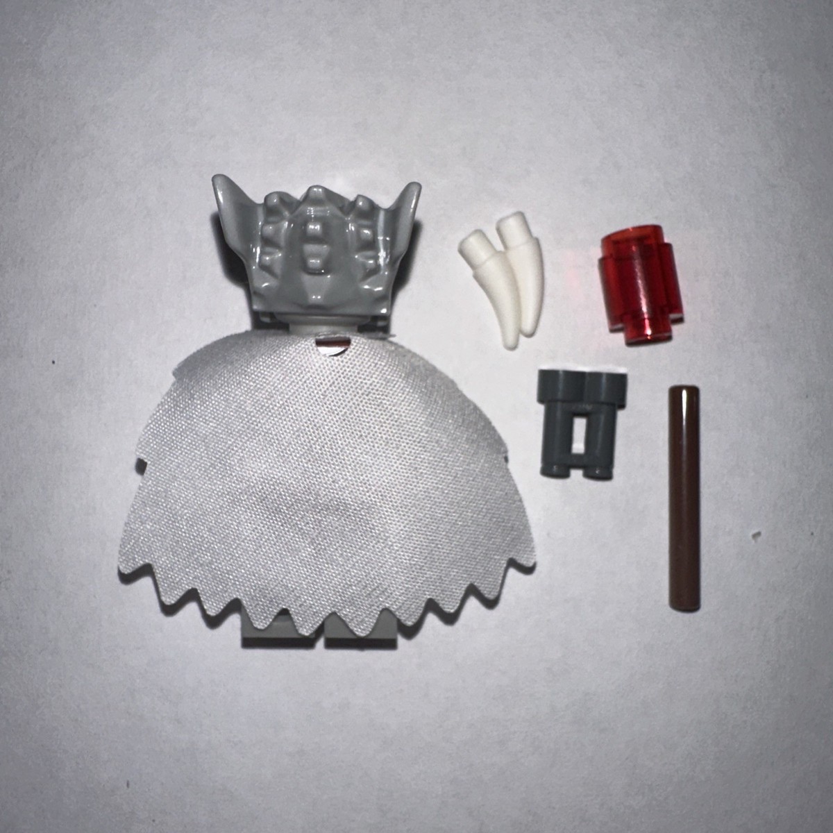 LEGO Legends of Chima Set 70011 Worriz Cape Minifigure LOC016 | eBay