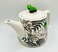 Fabulous Disney Bambi Green Teapot in Excellent Condition - Capacity 2.25 Pint