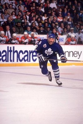 Glenn Anderson Toronto Maple Leafs skates on the ice at an NHL gam- Old Photo 6