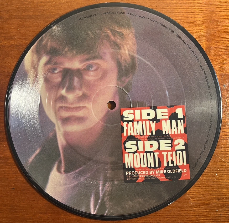 Mike Oldfield Family Man 7 Inch Vinyl VSY 489-UK~1982 Picture Disc - Image 2 of 3
