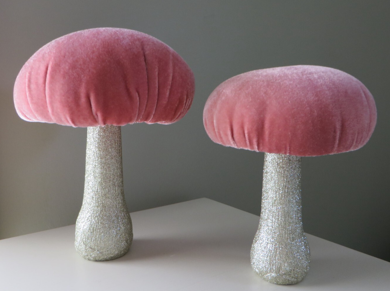Set of 2 Flora Bunda Pink Velvet Mushrooms with Glitter Stems