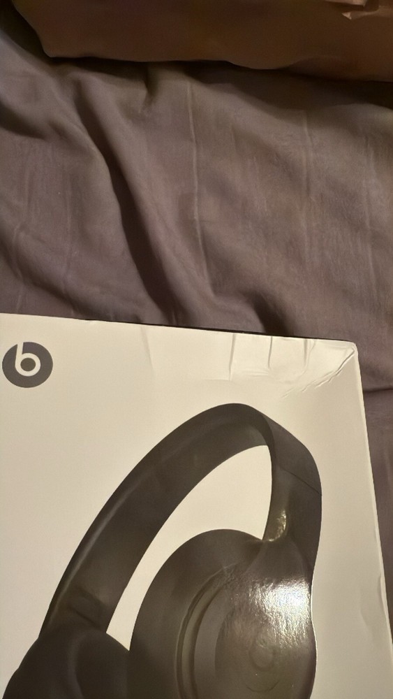 Beats by Dr. Dre Studio Pro Wireless Bluetooth Headphones - Black MQTP3LL/A