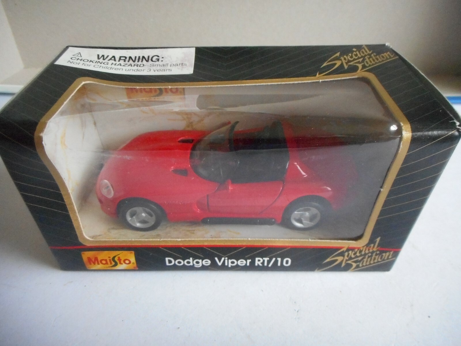 Picture 2 of 10